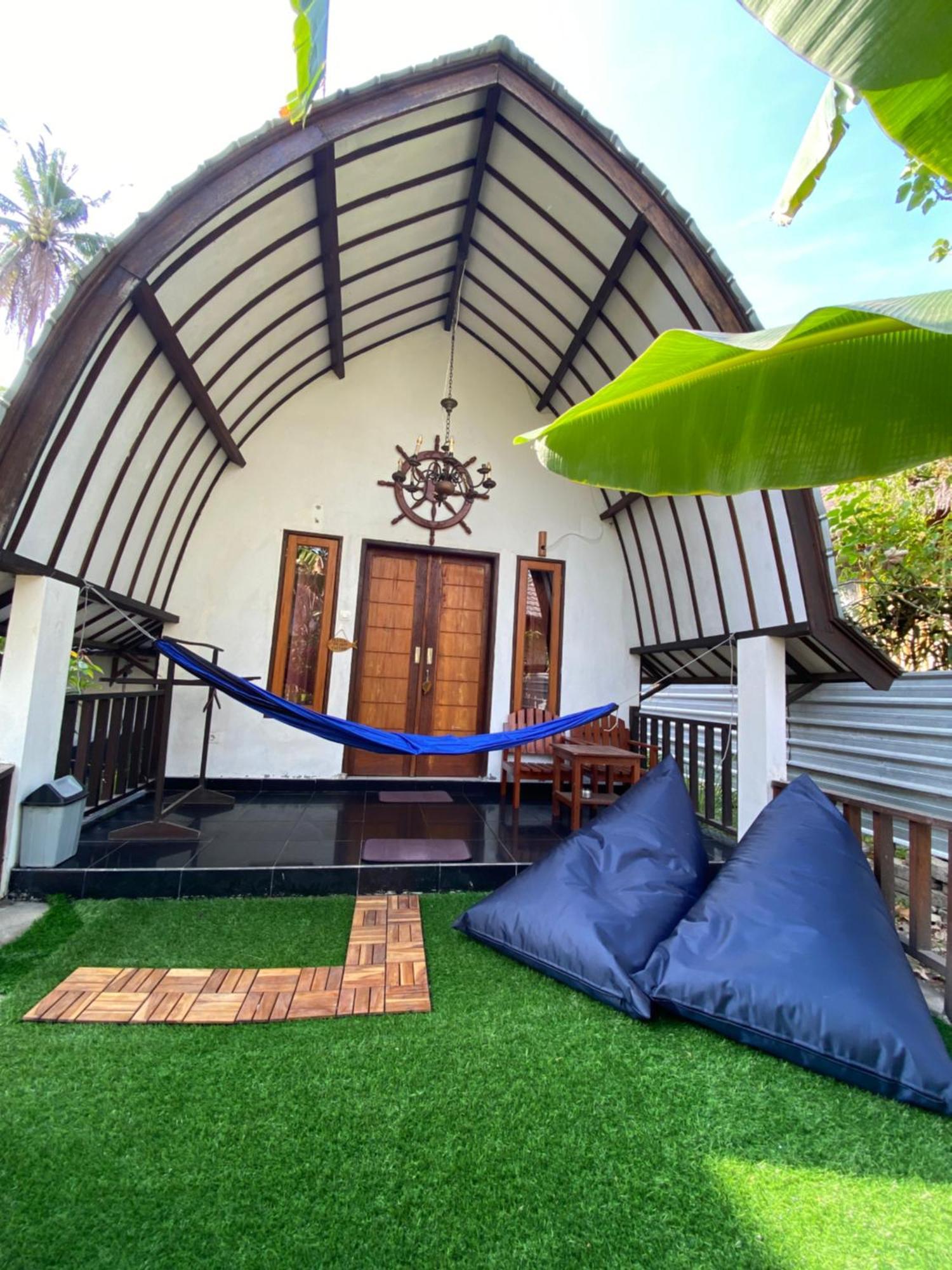 גילי אייר Mustika Ocean Lodge מראה חיצוני תמונה