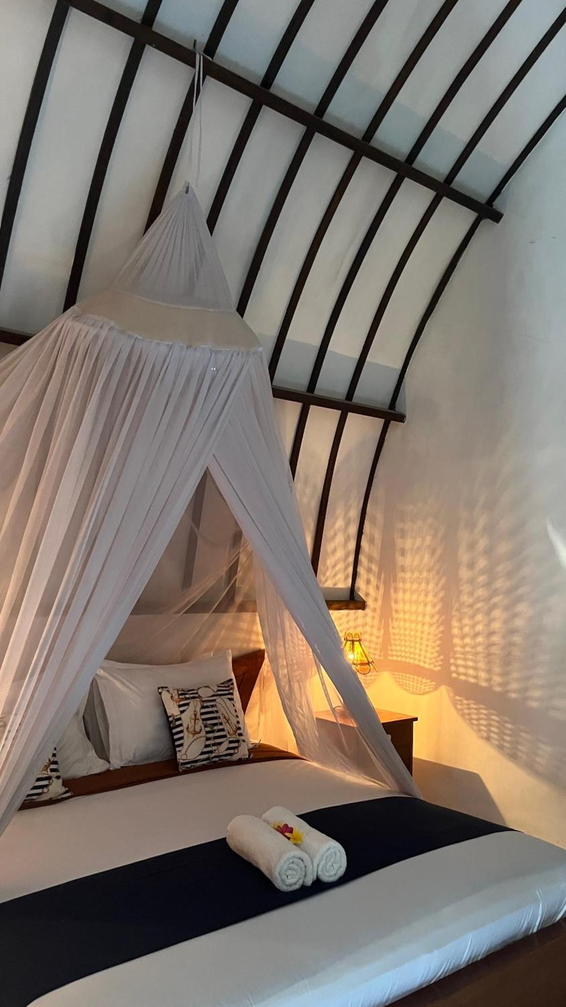 גילי אייר Mustika Ocean Lodge מראה חיצוני תמונה